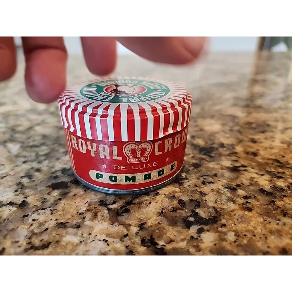 Vintage Mens Care Items For Decor‎ Use